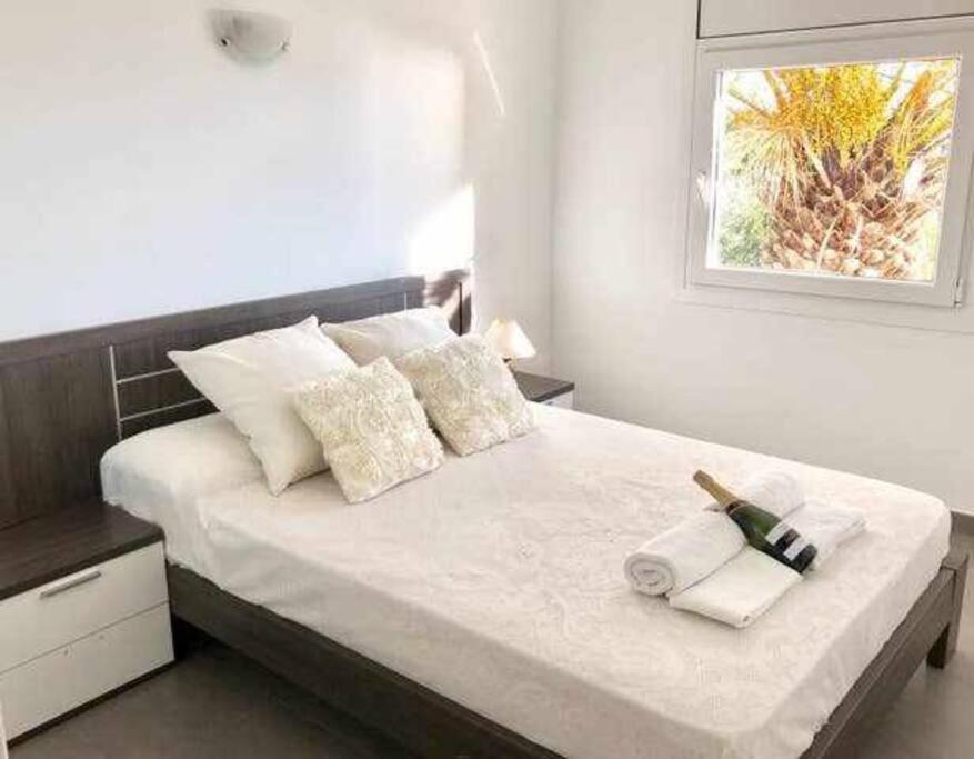 Amplio Apartamento Con Jardin En Almadrava Roses Exterior foto